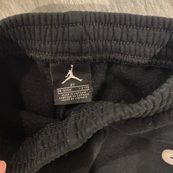 Air Jordan Sweatpants for Toddler - Picture 3 of 4
